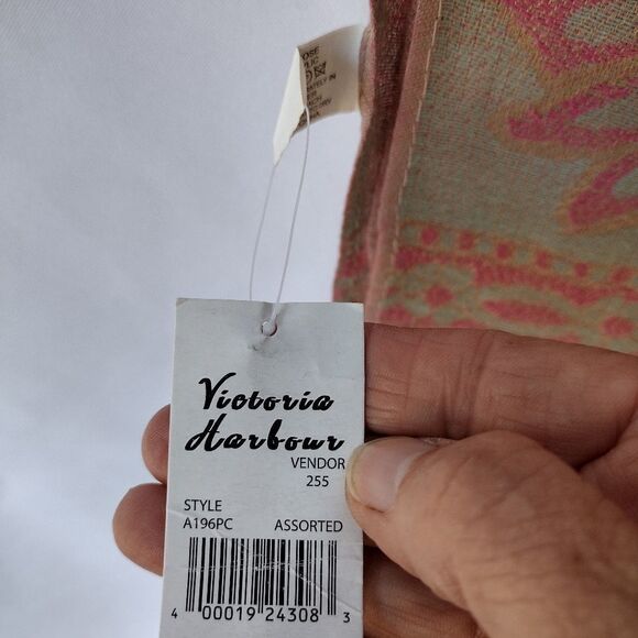 Pashmina wrap  - Picture 4 of 7